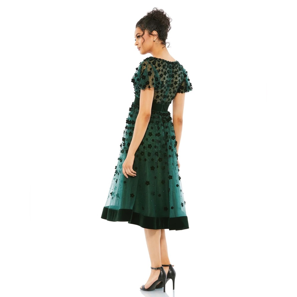 Mac Duggal Floral Embellished Butterfly Sleeve Velvet Hem Midi Dress- NWT‎ - Picture 2 of 9